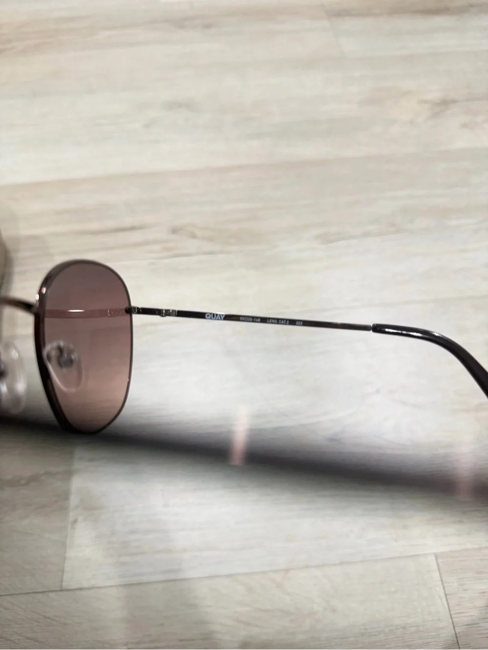 Quay Jezabell Sunglasses